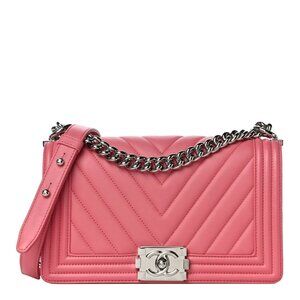 Authentic CHANEL Medium Boy Bag Chevron Lambskin Coral Pink Gunmetal Crossbody